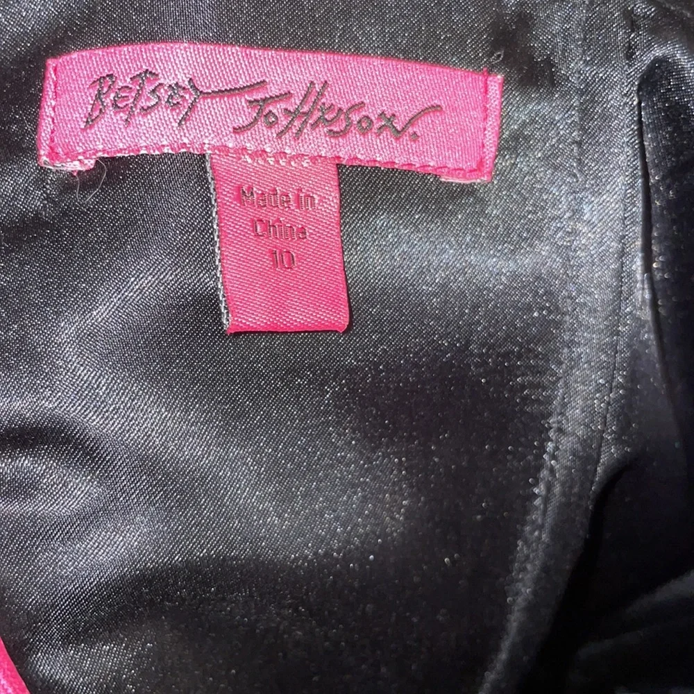 Betsey Johnson Ruffle Top - Picture 6 of 8